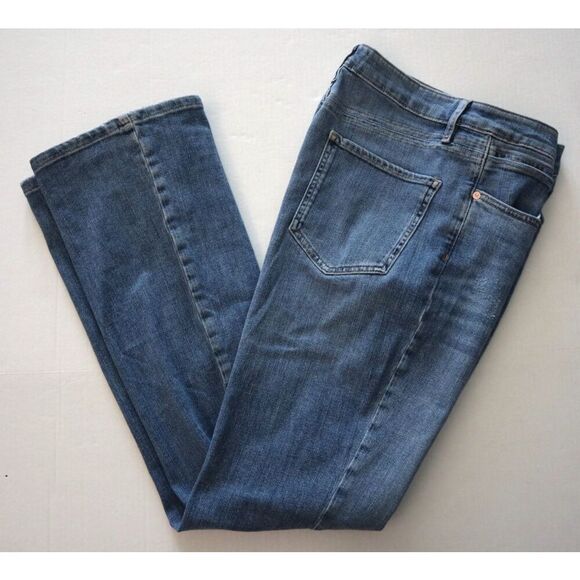 Free People OB1417516 Women's Sz 32 Vintage Indigo Carmen Flare Denim Jeans - Picture 9 of 9